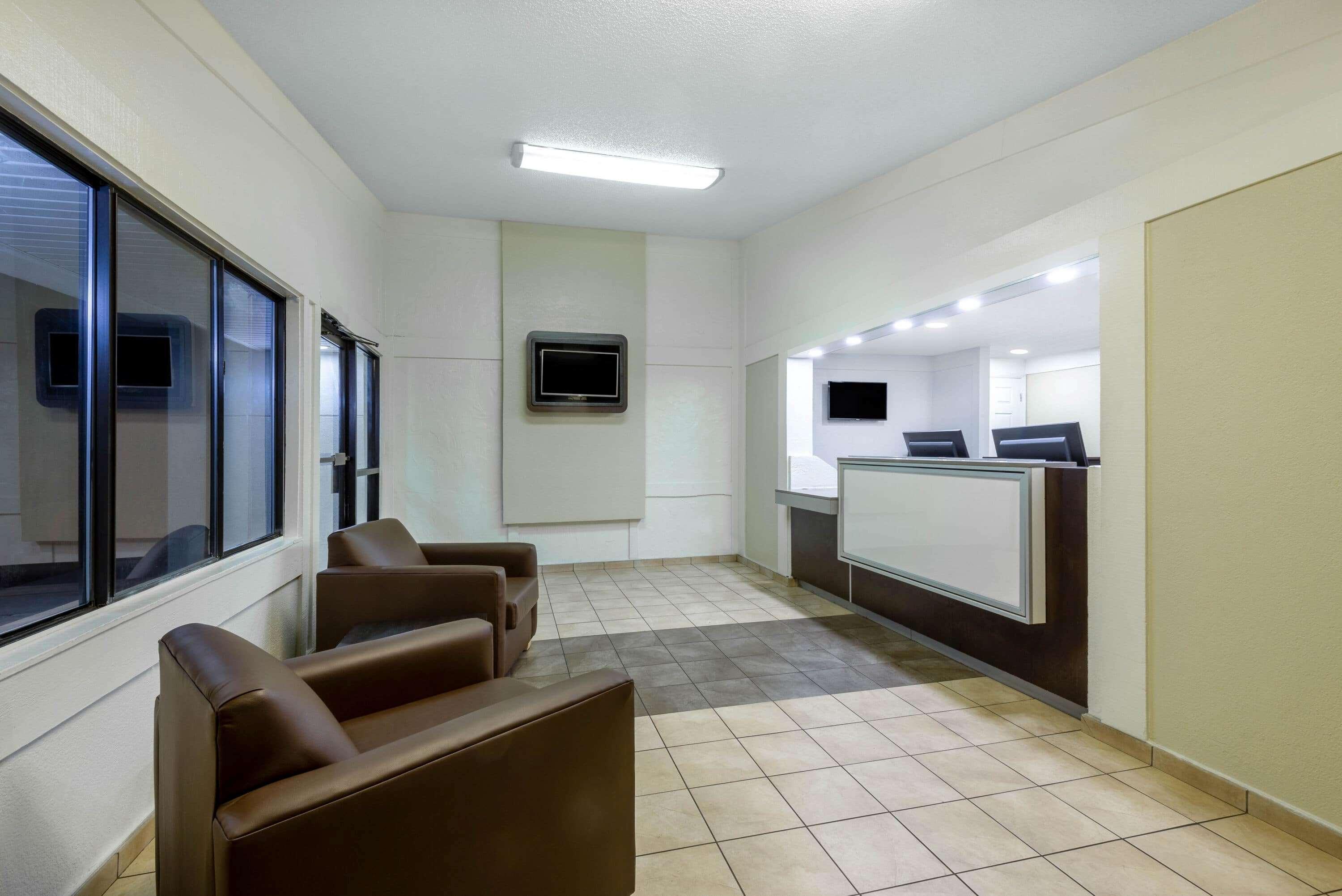 Travelodge By Wyndham Essington / Philadelphia Airport Экстерьер фото